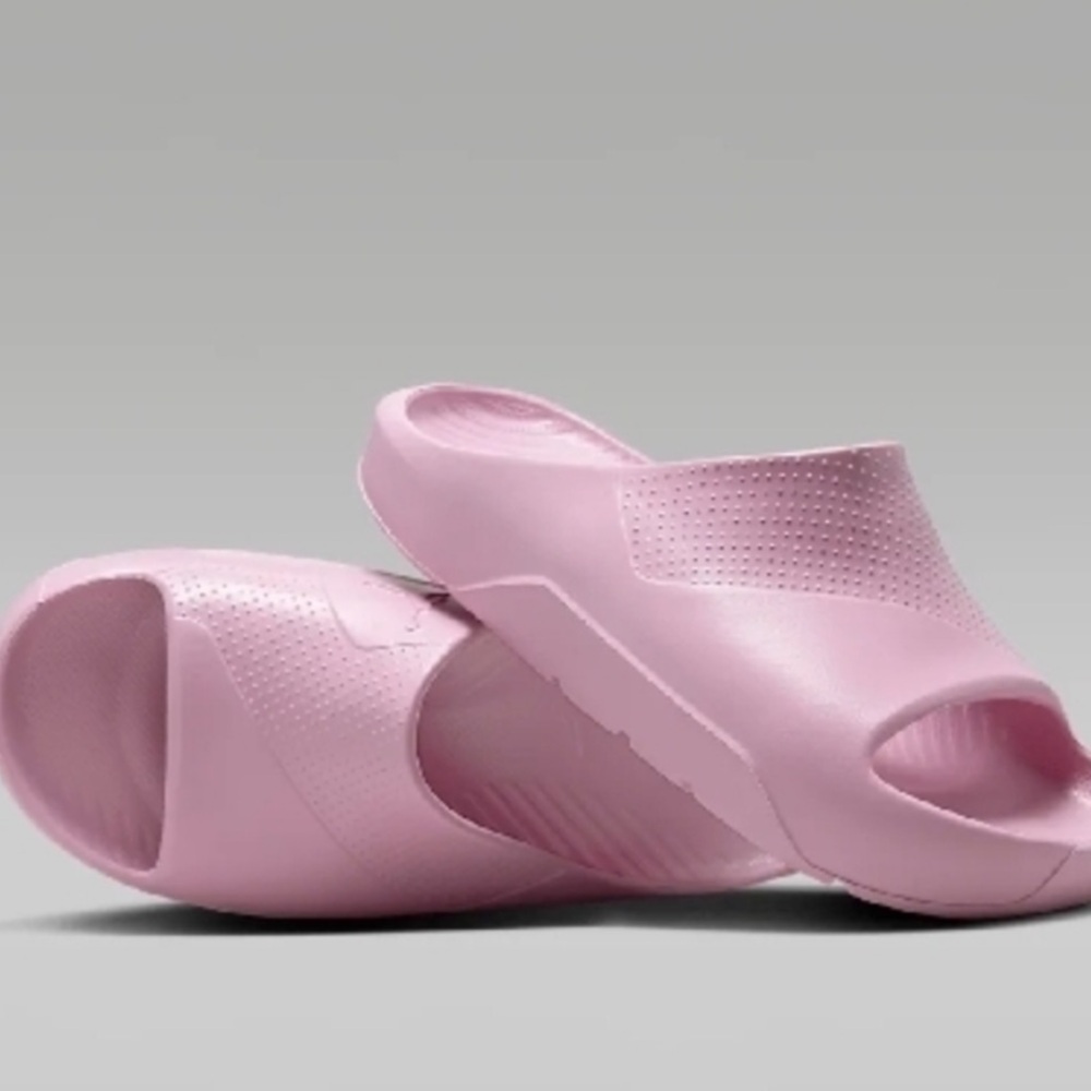Air Jordan slides